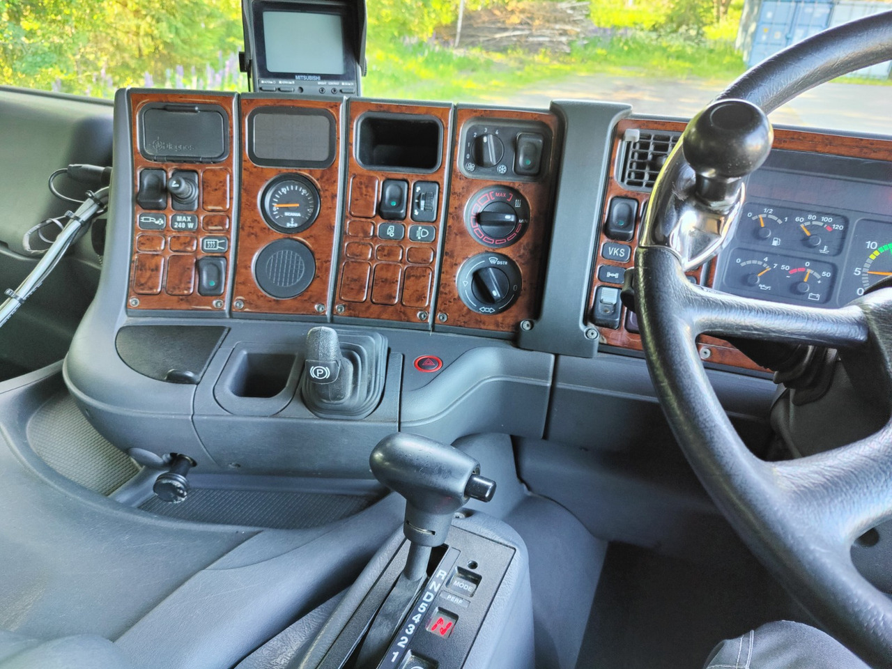 Подметально-уборочная машина SCHMIDT SK650 / Scania P94: фото 8