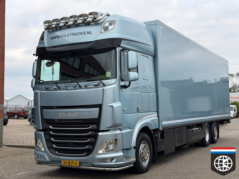 DAF XF 460 FAN TAIL LIFT / TRS / NIGHT A/C / RACING TEAM / CAMPER - Рефрижератор: фото 2 DAF XF 460 FAN TAIL LIFT / TRS / NIGHT A/C / RACING TEAM / CAMPER - Рефрижератор: фото 2