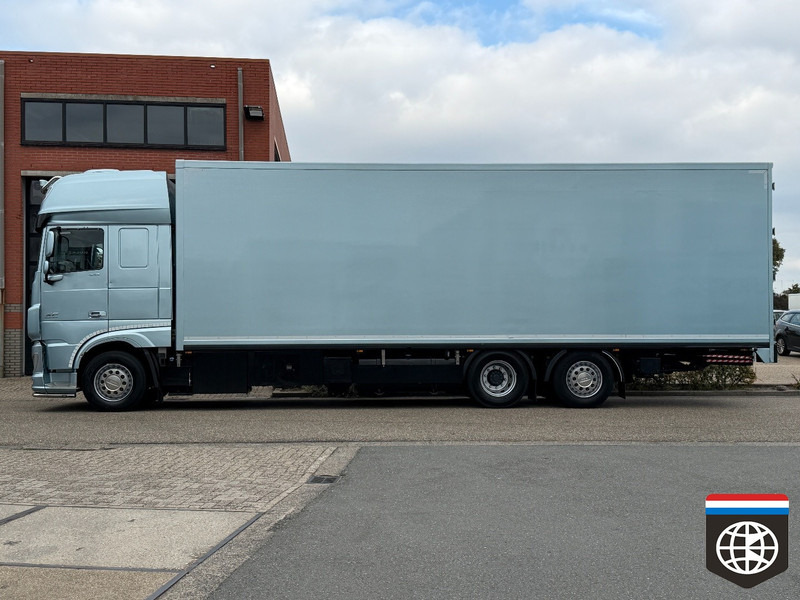 DAF XF 460 FAN TAIL LIFT / TRS / NIGHT A/C / RACING TEAM / CAMPER - Рефрижератор: фото 3 DAF XF 460 FAN TAIL LIFT / TRS / NIGHT A/C / RACING TEAM / CAMPER - Рефрижератор: фото 3