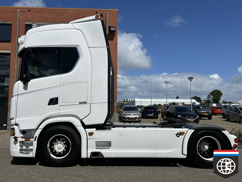 Scania S520 King of the Road - PTO hydraulic - HOLLAND TRUCK *** CONCOURSTAAT *** - Тягач: фото 4 Scania S520 King of the Road - PTO hydraulic - HOLLAND TRUCK *** CONCOURSTAAT *** - Тягач: фото 4