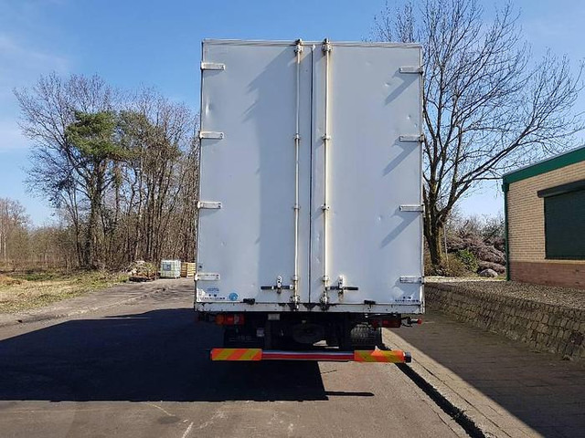 MAN TGL 12.210 4x2 BL - Грузовик с закрытым кузовом: фото 5 MAN TGL 12.210 4x2 BL - Грузовик с закрытым кузовом: фото 5