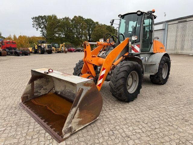 Atlas AR550, Hydr. S.W.S., Schaufel + Palettengabel - Колёсный погрузчик: фото 2 Atlas AR550, Hydr. S.W.S., Schaufel + Palettengabel - Колёсный погрузчик: фото 2