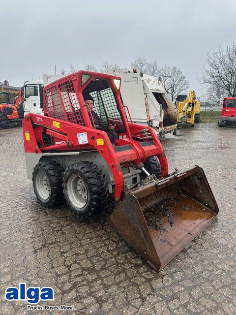 Bobcat S 130, S.W.S., 3. Steuerkreis, Div. Anbaugeräte - Мини-погрузчик с бортовым поворотом: фото 1 Bobcat S 130, S.W.S., 3. Steuerkreis, Div. Anbaugeräte - Мини-погрузчик с бортовым поворотом: фото 1
