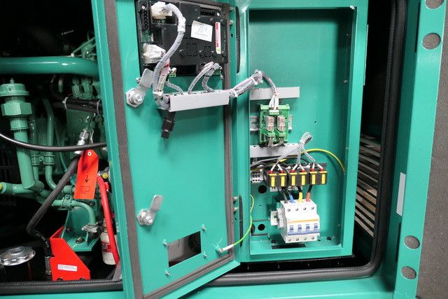 Cummins Stromgenerator, 10 kVA, Sofort verfügbar - Электрогенератор: фото 4 Cummins Stromgenerator, 10 kVA, Sofort verfügbar - Электрогенератор: фото 4
