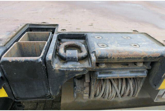 Krone SDP 27, Container, Rungen, 2x Lift, Multi-Lock - Полуприцеп бортовой/ Платформа: фото 4 Krone SDP 27, Container, Rungen, 2x Lift, Multi-Lock - Полуприцеп бортовой/ Платформа: фото 4