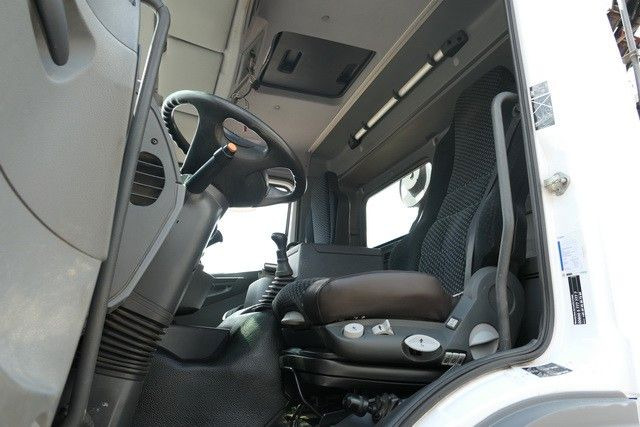 Самосвал, Автоманипулятор Mercedes-Benz 1829 K Axor, Atlas 116.3-A2L, AHK, Greifer,Klima: фото 11