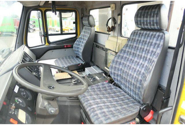 Mercedes-Benz 1838 AK 4x4, Allrad, Einzelbereifung, Wenig KM в лизинг Mercedes-Benz 1838 AK 4x4, Allrad, Einzelbereifung, Wenig KM: фото 12 Mercedes-Benz 1838 AK 4x4, Allrad, Einzelbereifung, Wenig KM в лизинг Mercedes-Benz 1838 AK 4x4, Allrad, Einzelbereifung, Wenig KM: фото 12