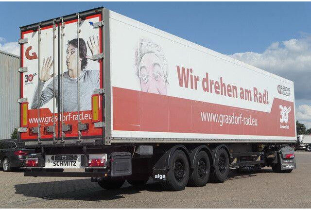 Schmitz Cargobull SKO 24, Faltwand, Seitentüren,Isoliert,Luft-Lift - Полуприцеп-фургон: фото 3 Schmitz Cargobull SKO 24, Faltwand, Seitentüren,Isoliert,Luft-Lift - Полуприцеп-фургон: фото 3