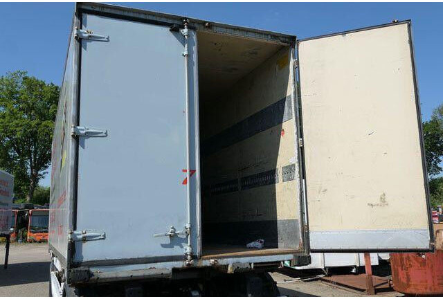 Schmitz Cargobull WKO, Wechselkoffer, Isoliert, Türen, BDF - Прицеп-фургон: фото 5 Schmitz Cargobull WKO, Wechselkoffer, Isoliert, Türen, BDF - Прицеп-фургон: фото 5