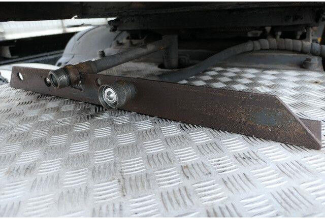 Mercedes-Benz 1845 Arocs 4x2, Retarder, Hydr., Alu-Felgen - Тягач: фото 5 Mercedes-Benz 1845 Arocs 4x2, Retarder, Hydr., Alu-Felgen - Тягач: фото 5