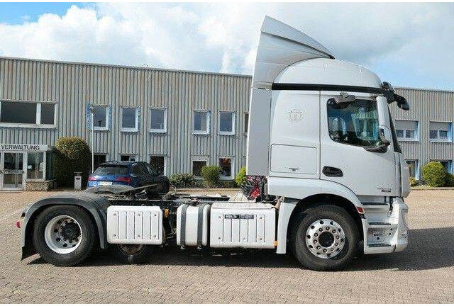 Mercedes-Benz 2443 LS Actros 6x2, 3-Achser, 24to. GG, Waage - Тягач: фото 2 Mercedes-Benz 2443 LS Actros 6x2, 3-Achser, 24to. GG, Waage - Тягач: фото 2