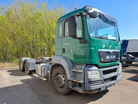Camion MAN - Грузовик-контейнеровоз/ Сменный кузов: фото 2 Camion MAN - Грузовик-контейнеровоз/ Сменный кузов: фото 2