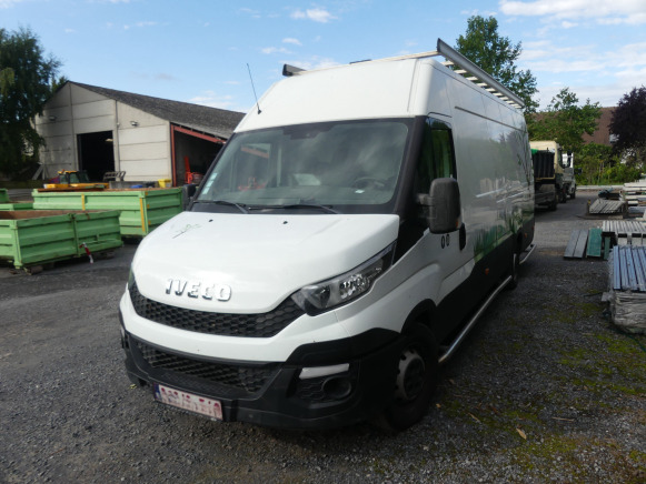 Camionnette Iveco Daily (2016-134.234 km) - Цельнометаллический фургон: фото 1 Camionnette Iveco Daily (2016-134.234 km) - Цельнометаллический фургон: фото 1