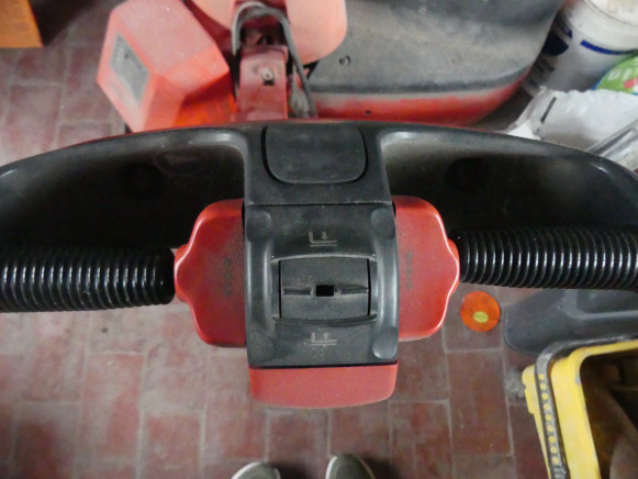 Gerbeur Fenwick L12 - Штабелер: фото 4 Gerbeur Fenwick L12 - Штабелер: фото 4