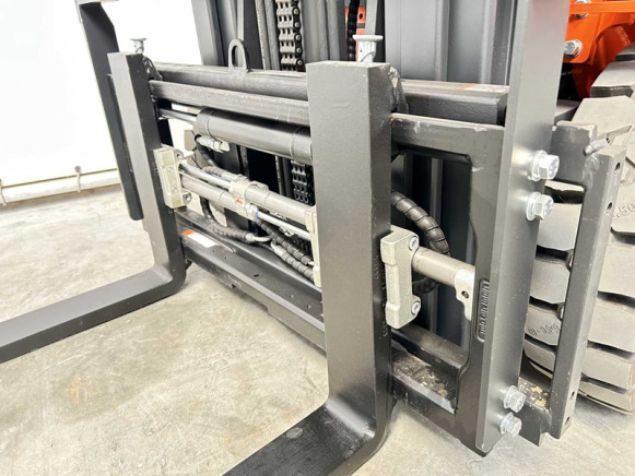 Noblelift FE4P16QC 2024 Chariot élévateur 1.6T fourches réglables électrique - Электропогрузчик: фото 4 Noblelift FE4P16QC 2024 Chariot élévateur 1.6T fourches réglables électrique - Электропогрузчик: фото 4