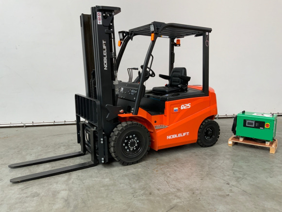 Noblelift FE4P25QC 2024 Chariot élévateur 2.5T - Электропогрузчик: фото 1 Noblelift FE4P25QC 2024 Chariot élévateur 2.5T - Электропогрузчик: фото 1