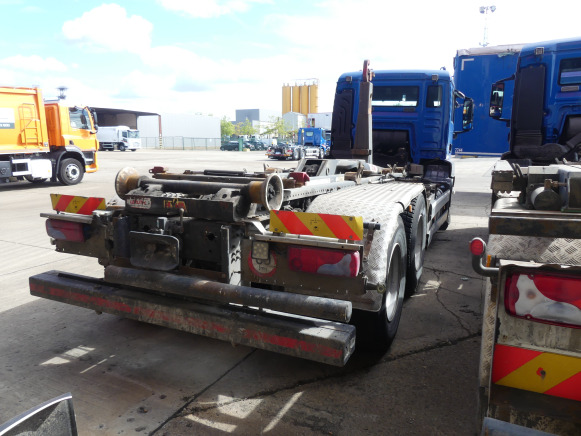 REF:1374 - Camion porte-container MAN TGS (2014-568.806 km) - Крюковой мультилифт: фото 3 REF:1374 - Camion porte-container MAN TGS (2014-568.806 km) - Крюковой мультилифт: фото 3