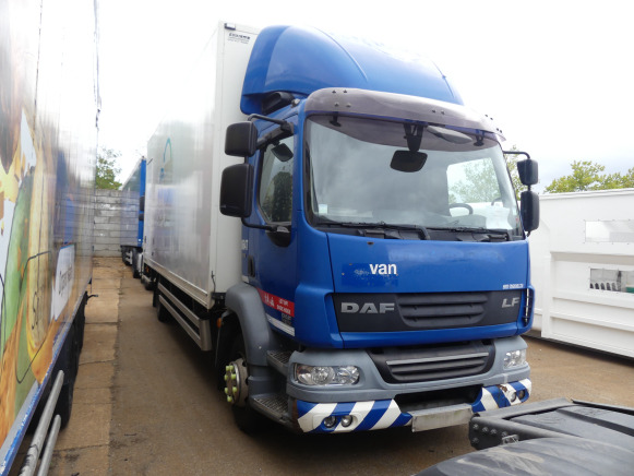 REF:8647 - Camion Fourgon DAF FA-LF55 (2011-110.163 km) - Грузовик с закрытым кузовом: фото 2 REF:8647 - Camion Fourgon DAF FA-LF55 (2011-110.163 km) - Грузовик с закрытым кузовом: фото 2