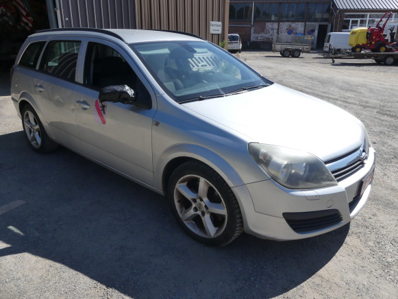 REF:TRF008 - Voiture Opel Astra break (2005-158.167 km) - Легковой автомобиль: фото 2 REF:TRF008 - Voiture Opel Astra break (2005-158.167 km) - Легковой автомобиль: фото 2