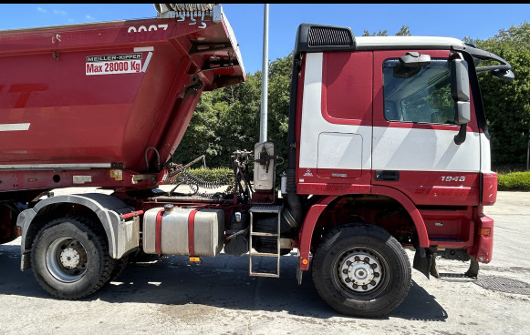 Tracteur routier 4x4 Mercedes Actros 2046 AS (2013 - 648.117 km) - Тягач: фото 3 Tracteur routier 4x4 Mercedes Actros 2046 AS (2013 - 648.117 km) - Тягач: фото 3
