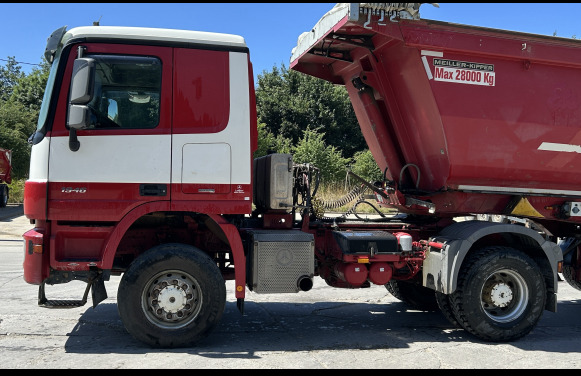 Tracteur routier 4x4 Mercedes Actros 2046 AS (2013 - 648.117 km) - Тягач: фото 1 Tracteur routier 4x4 Mercedes Actros 2046 AS (2013 - 648.117 km) - Тягач: фото 1