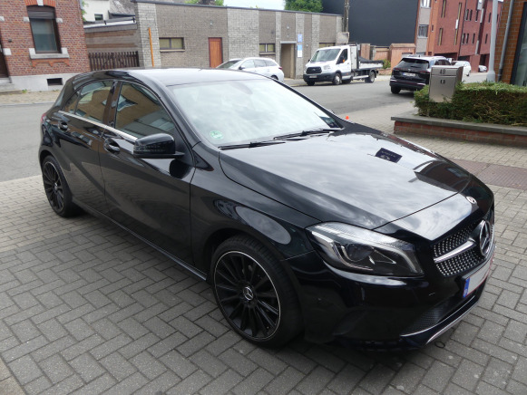 Voiture Mercedes-Benz A 180 (2018-96.204 km-VIN:WDD1760121J776850) - Легковой автомобиль: фото 4 Voiture Mercedes-Benz A 180 (2018-96.204 km-VIN:WDD1760121J776850) - Легковой автомобиль: фото 4