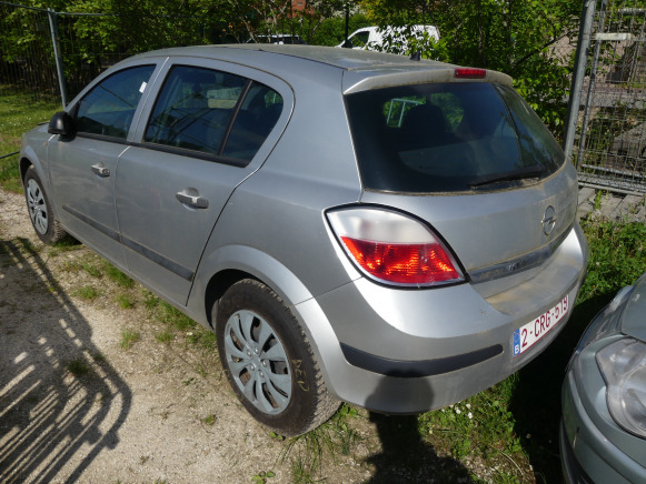 Voiture Opel Astra - Легковой автомобиль: фото 3 Voiture Opel Astra - Легковой автомобиль: фото 3