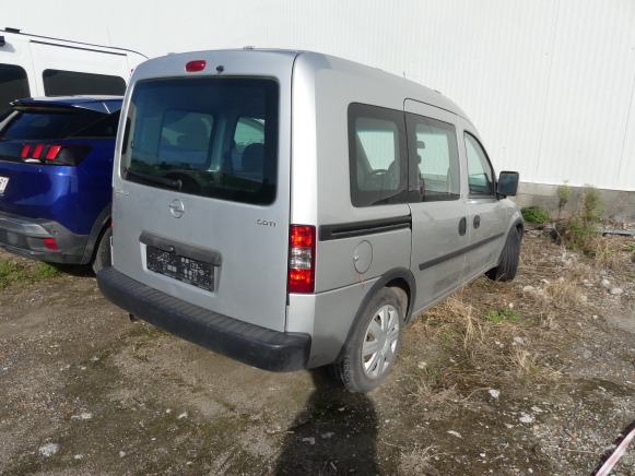 Voiture Opel Combo - Легковой автомобиль: фото 3 Voiture Opel Combo - Легковой автомобиль: фото 3