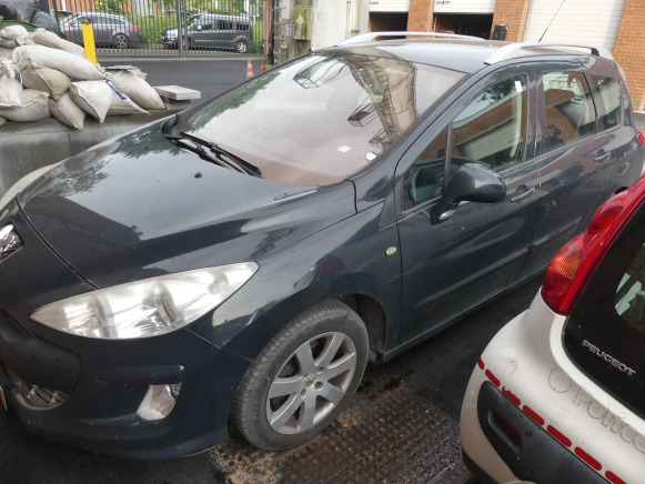 Voiture Peugeot 308 (2010-194.623 km) - Легковой автомобиль: фото 1 Voiture Peugeot 308 (2010-194.623 km) - Легковой автомобиль: фото 1