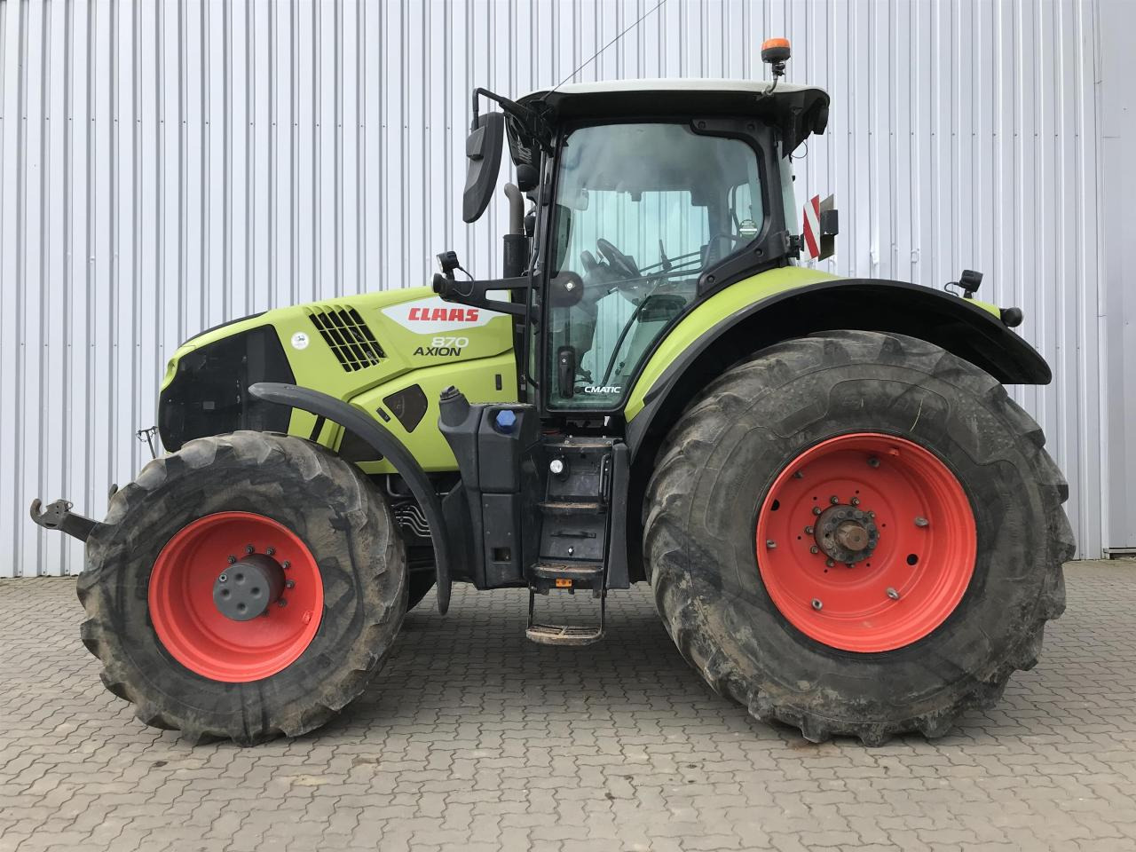 CLAAS Axion 870 - Трактор: фото 1 CLAAS Axion 870 - Трактор: фото 1