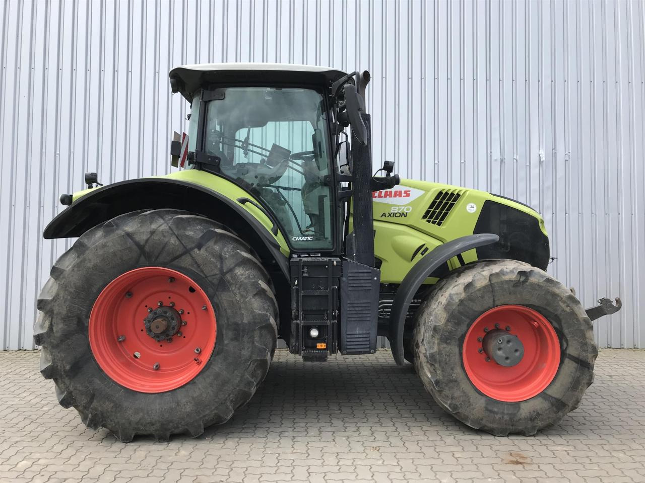 CLAAS Axion 870 - Трактор: фото 2 CLAAS Axion 870 - Трактор: фото 2