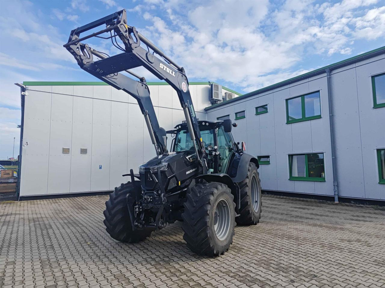 Deutz-Fahr 6215 TTV - Трактор: фото 3 Deutz-Fahr 6215 TTV - Трактор: фото 3