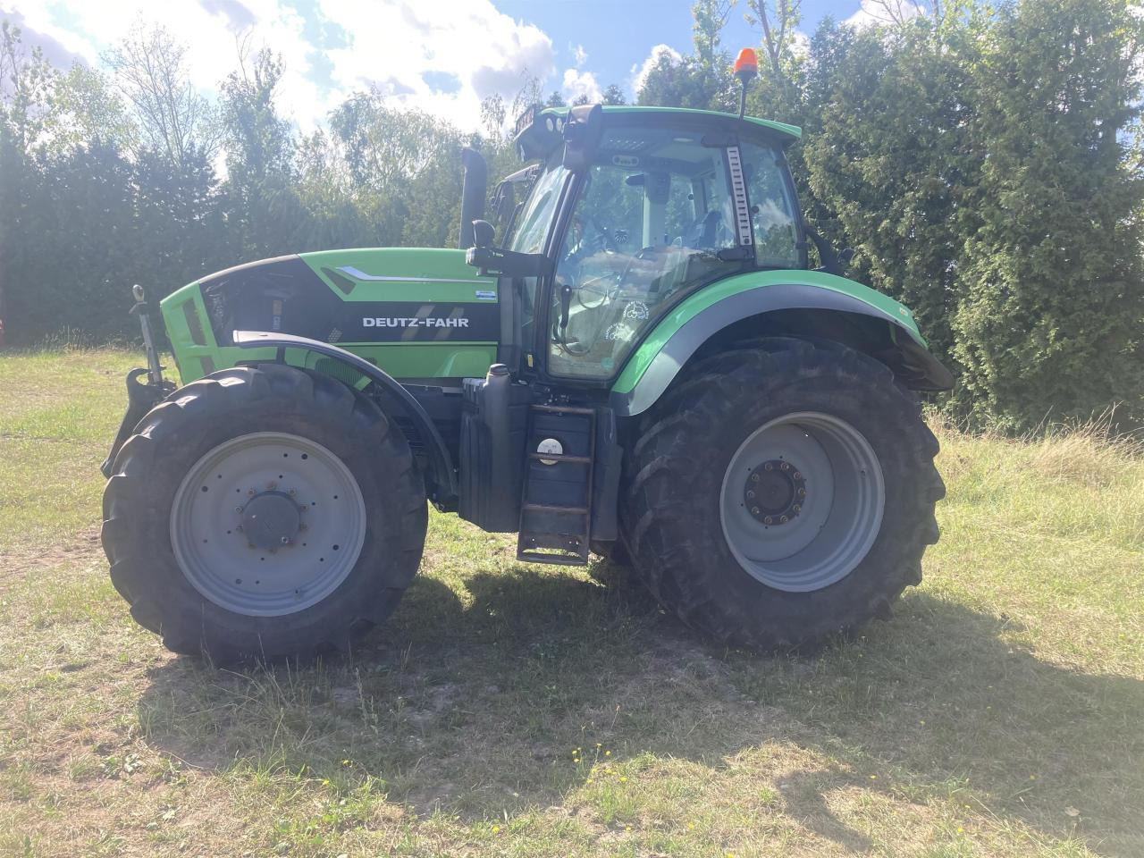 Deutz-Fahr 7250TTV - Трактор: фото 3 Deutz-Fahr 7250TTV - Трактор: фото 3