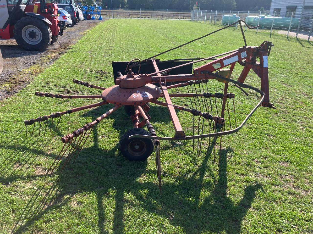 Fella TS 325 - Сеноворошилка: фото 4 Fella TS 325 - Сеноворошилка: фото 4