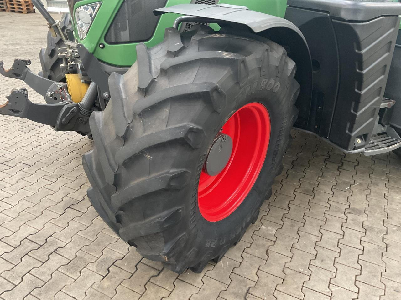 Fendt 718 Vario Profi - Трактор: фото 2 Fendt 718 Vario Profi - Трактор: фото 2