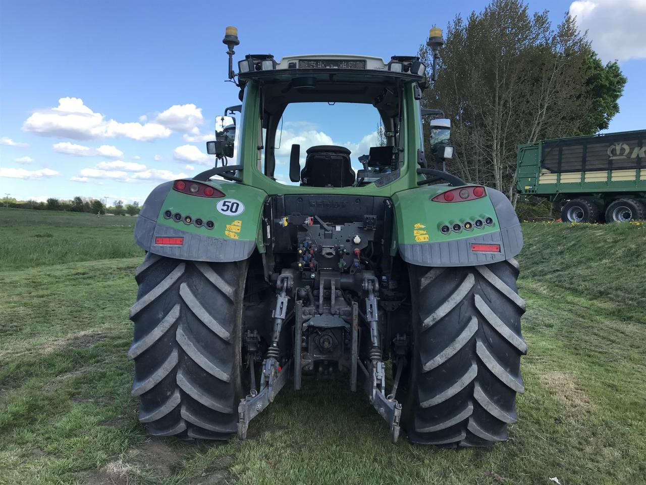 Fendt 724 Vario Profi Plus - Трактор: фото 3 Fendt 724 Vario Profi Plus - Трактор: фото 3