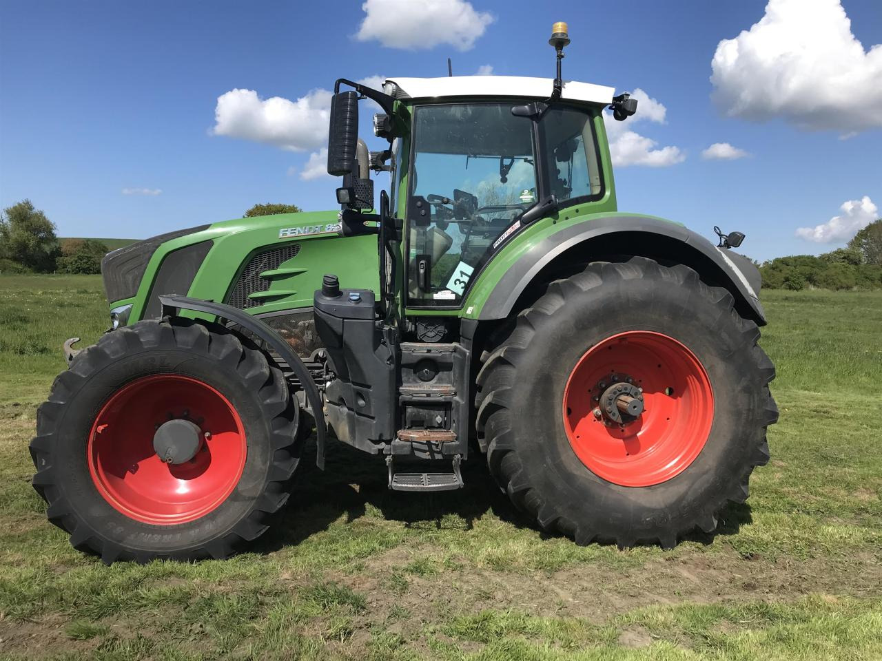 Fendt 828 Vario - Трактор: фото 1 Fendt 828 Vario - Трактор: фото 1