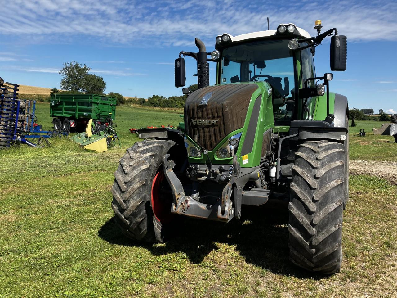 Fendt 828 Vario - Трактор: фото 3 Fendt 828 Vario - Трактор: фото 3