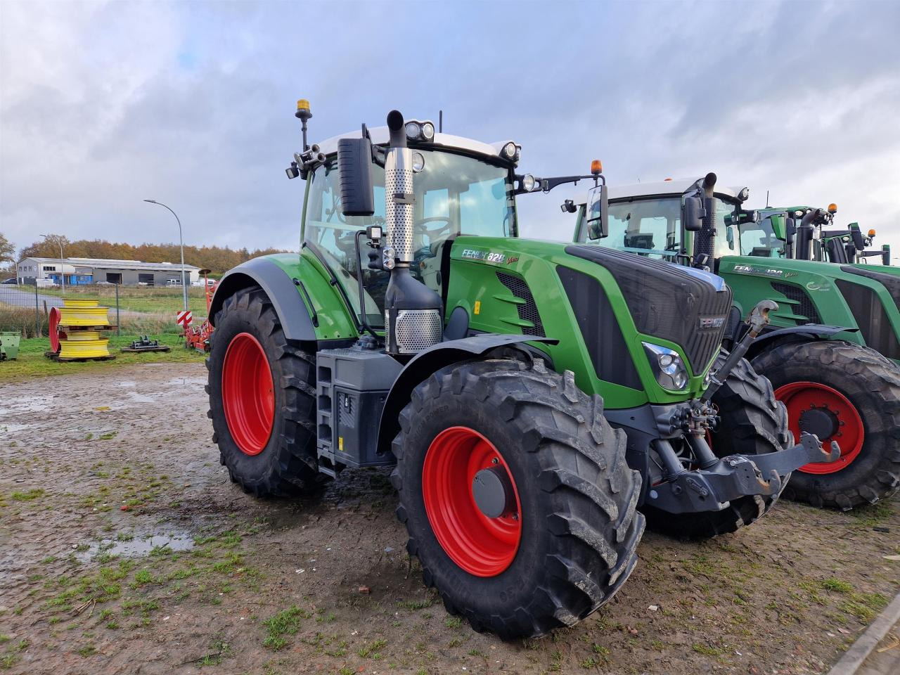 Fendt 828 Vario S4 Profi Plus - Трактор: фото 1 Fendt 828 Vario S4 Profi Plus - Трактор: фото 1