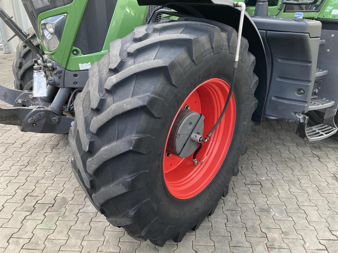 Fendt 933 Vario Profi Plus - Трактор: фото 2 Fendt 933 Vario Profi Plus - Трактор: фото 2