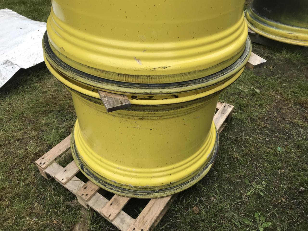 John Deere 23x34 - Шина для Сельскохозяйственной техники: фото 2 John Deere 23x34 - Шина для Сельскохозяйственной техники: фото 2