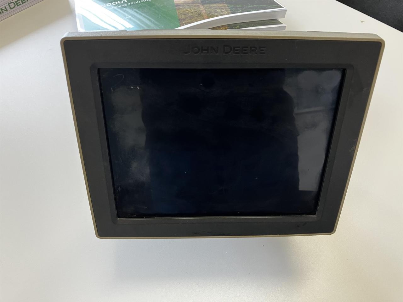 John Deere 4240 Display - Система навигации для Сельскохозяйственной техники: фото 1 John Deere 4240 Display - Система навигации для Сельскохозяйственной техники: фото 1