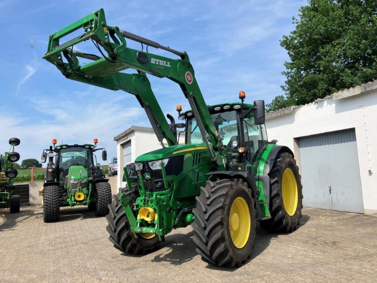 John Deere 6155R - Трактор: фото 1 John Deere 6155R - Трактор: фото 1
