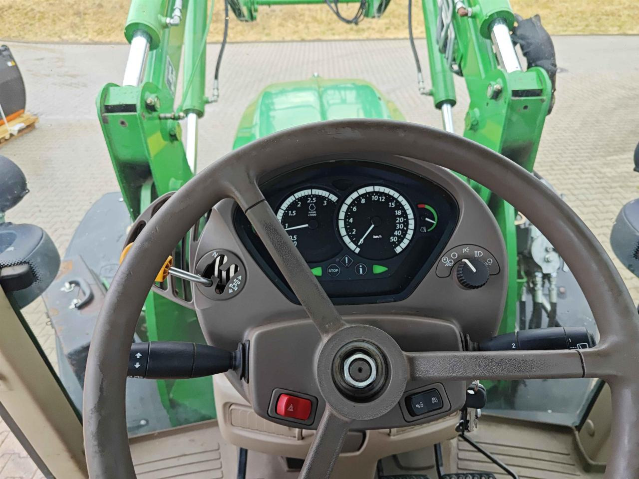 Трактор John Deere 6630 PREMIUM: фото 11 Трактор John Deere 6630 PREMIUM: фото 11