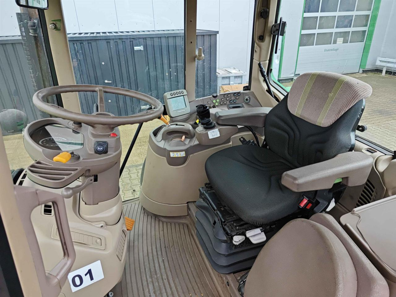 Трактор John Deere 6630 PREMIUM: фото 9 Трактор John Deere 6630 PREMIUM: фото 9