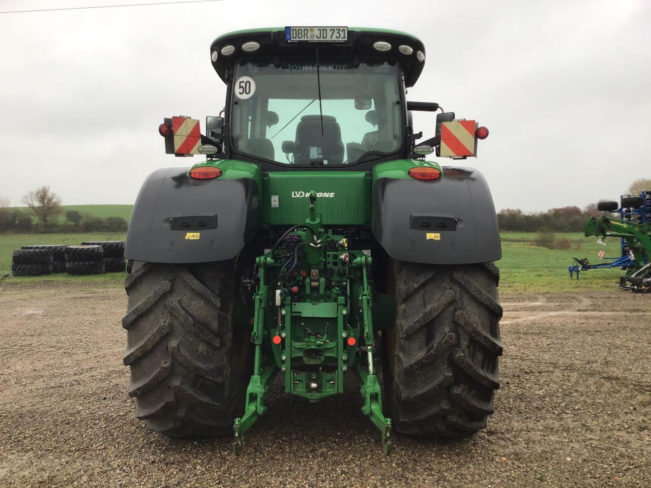 John Deere 7310R - Трактор: фото 3 John Deere 7310R - Трактор: фото 3