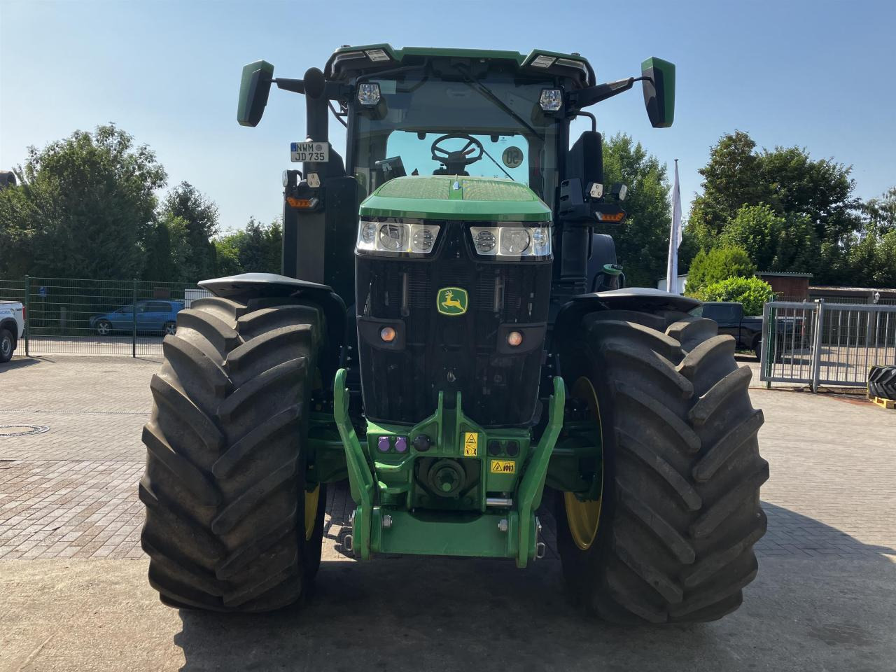 John Deere 7R 350 - Трактор: фото 3 John Deere 7R 350 - Трактор: фото 3