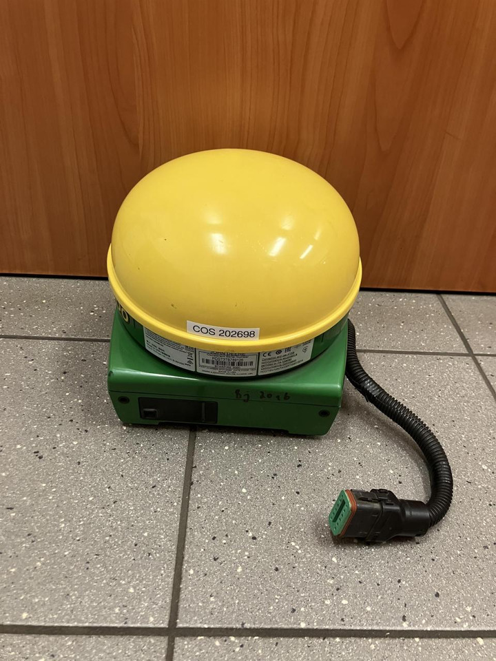 John Deere SF3000 - Система навигации для Сельскохозяйственной техники: фото 1 John Deere SF3000 - Система навигации для Сельскохозяйственной техники: фото 1