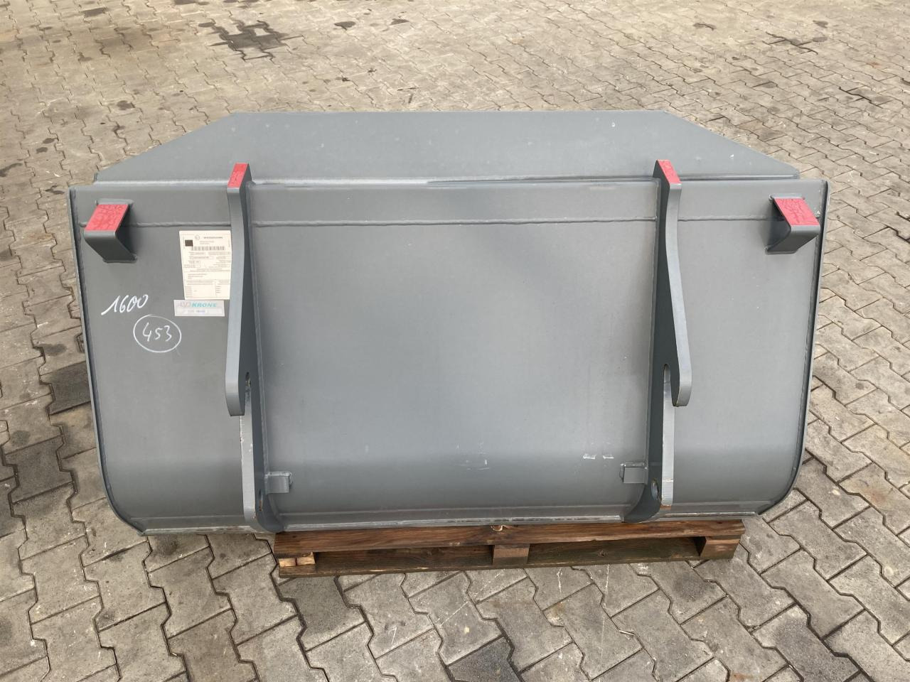 Kramer 1600 mm - Ковш: фото 4 Kramer 1600 mm - Ковш: фото 4