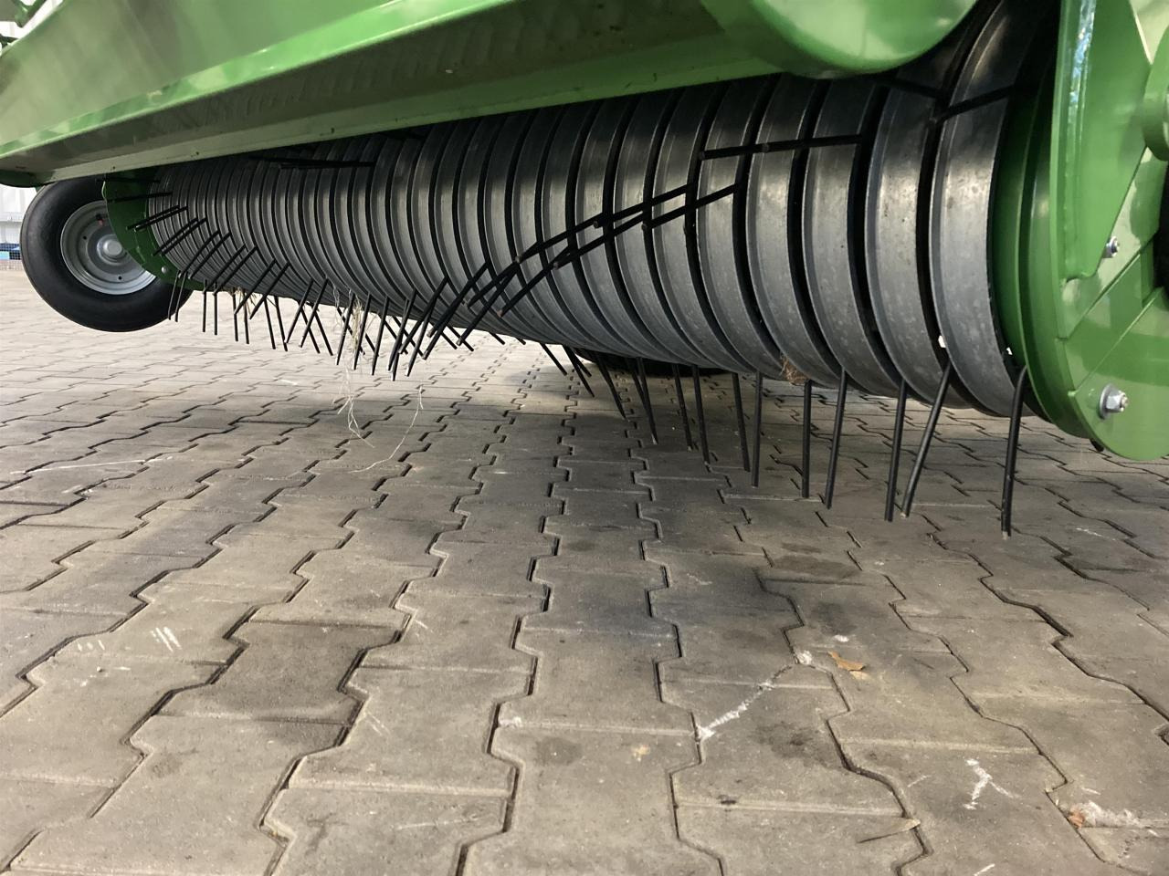 Krone V 190 XC Plus VariPack - Пресс-подборщик рулонный: фото 2 Krone V 190 XC Plus VariPack - Пресс-подборщик рулонный: фото 2